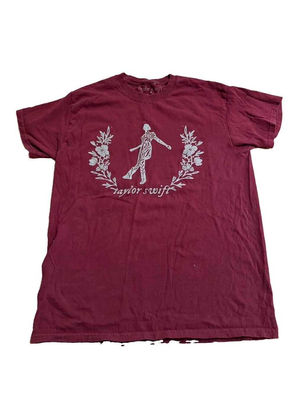 Taylor Swift Maroon Floral Silhouette Graphic T-Shirt Mens Med Burgundy Cotton